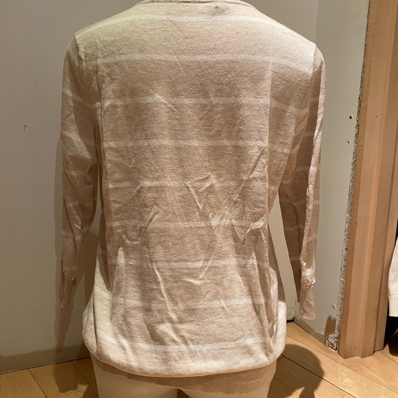 Tommy Hilfiger striped sweater! - Picture 3 of 6